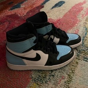 Jordan 1 unc patent women’s size 8